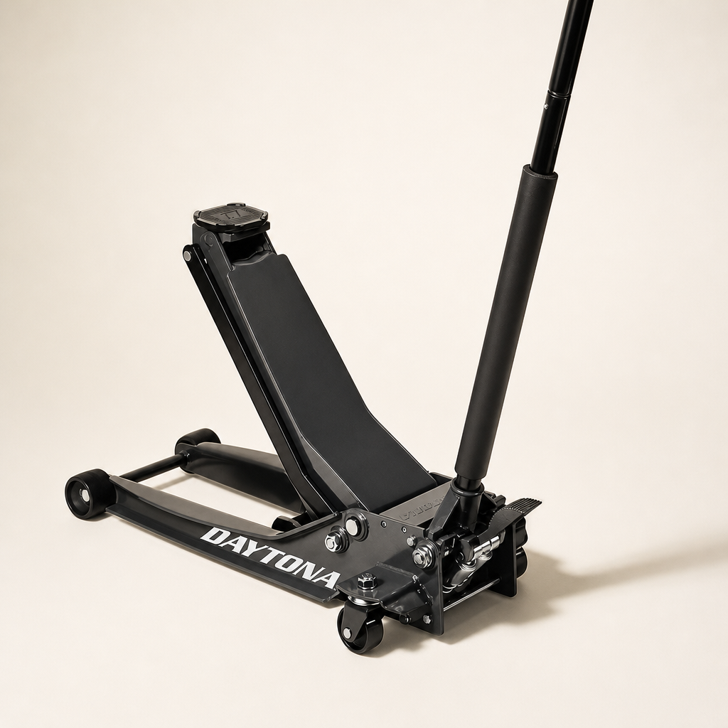 DAYTONA DAYTONA 3 Ton Long-Reach Low-Profile Professional Floor Jack with RAPID PUMP — Floor Jack