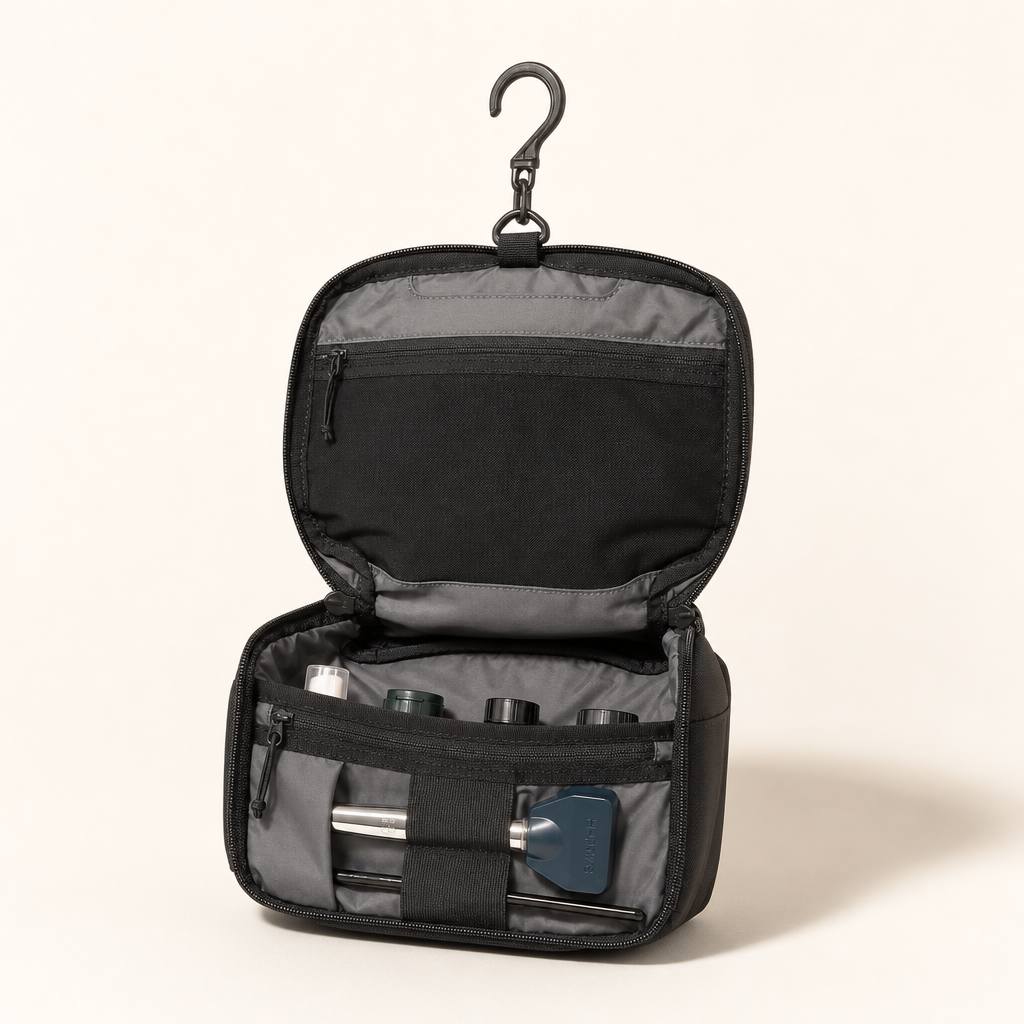 Aer Aer Travel Kit 2 — Toiletry Bag / Dopp Kit