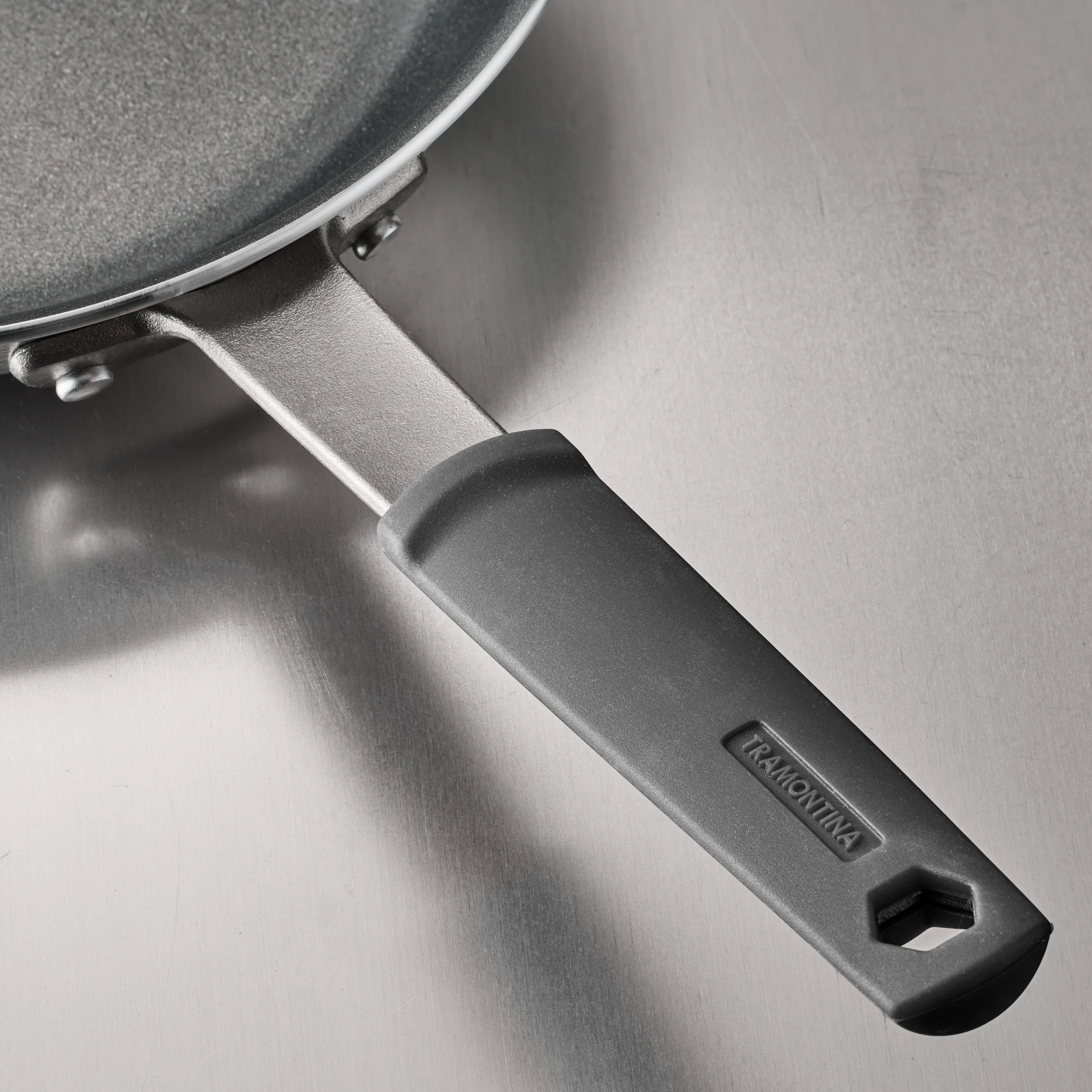 Tramontina Tramontina PRO Fusion 10-inch Aluminum Nonstick Fry Pan