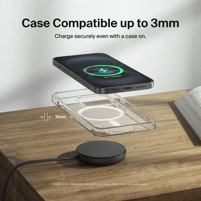 Belkin Belkin BoostCharge Pro Magnetic Wireless Charging Pad with Pop-Up Stand