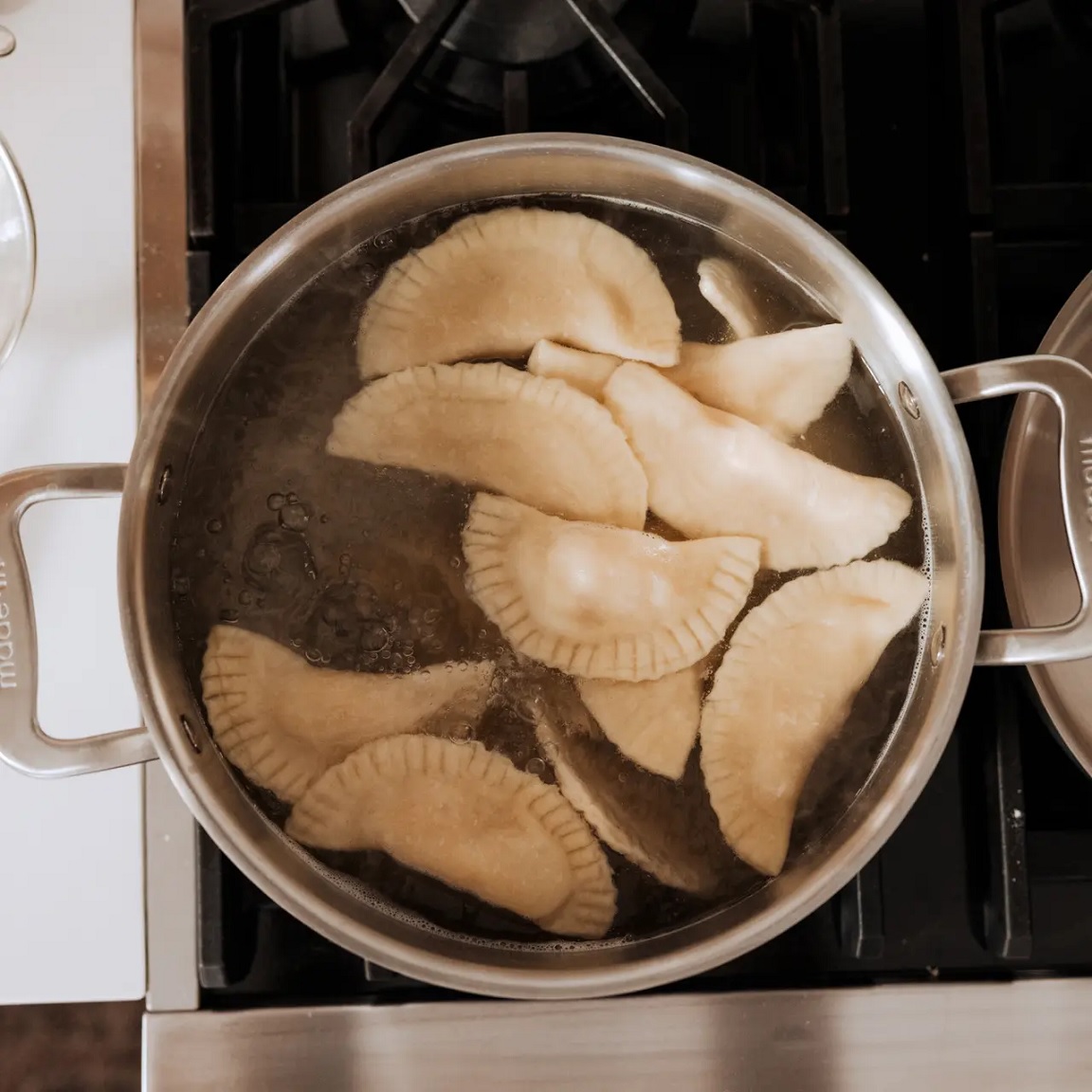 Made In Made In 8-Quart Stainless Steel Stock Pot