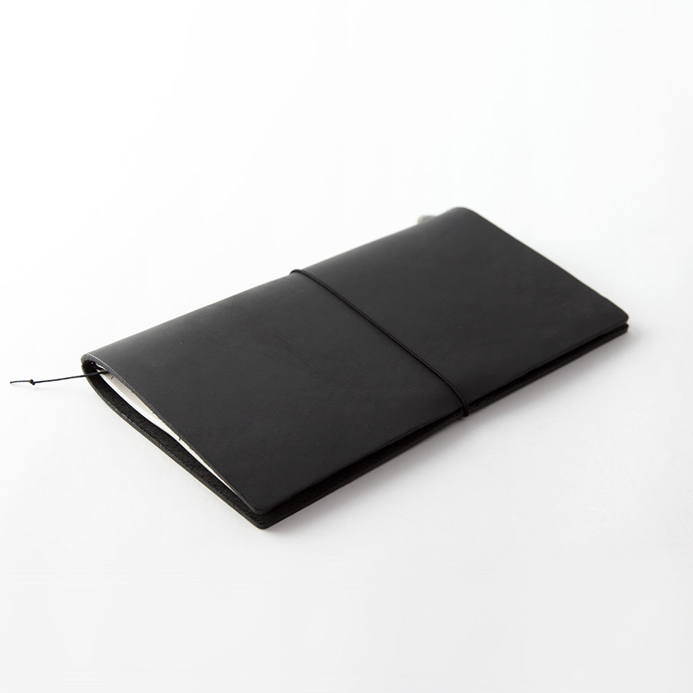 Traveler’s Company TRAVELER’S notebook Regular — Black