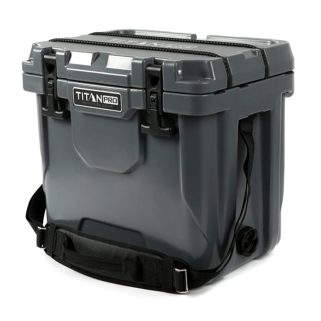 Arctic Zone Titan PRO 25Q Roto Hard Cooler