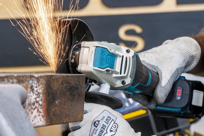 Makita XAG26Z LXT X-LOCK — Angle Grinder