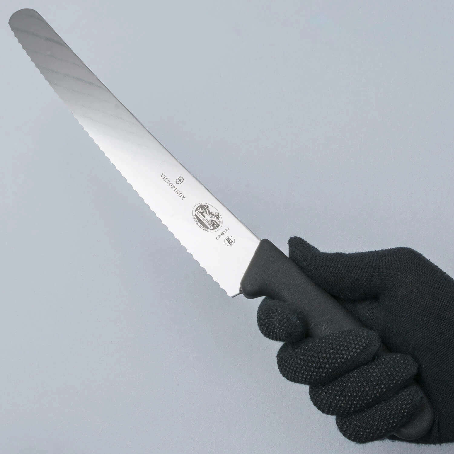 Victorinox Fibrox Bread and Pastry Knife 26 cm