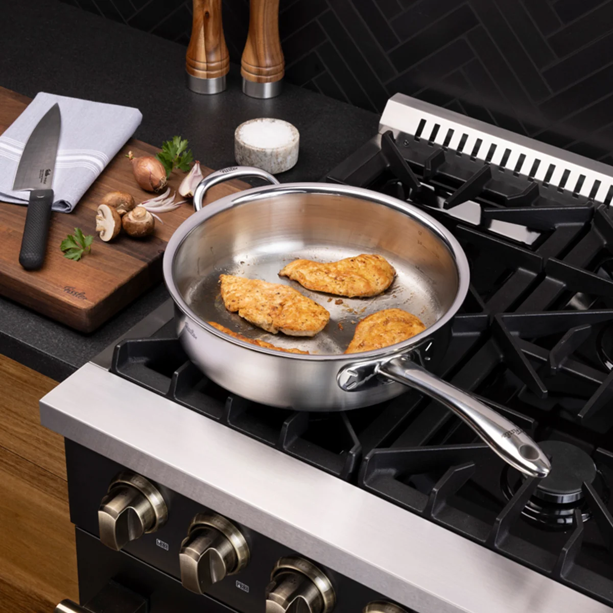 Fissler Fissler M5 Pro-Ply Sauté Pan with Metal Lid, 24 cm