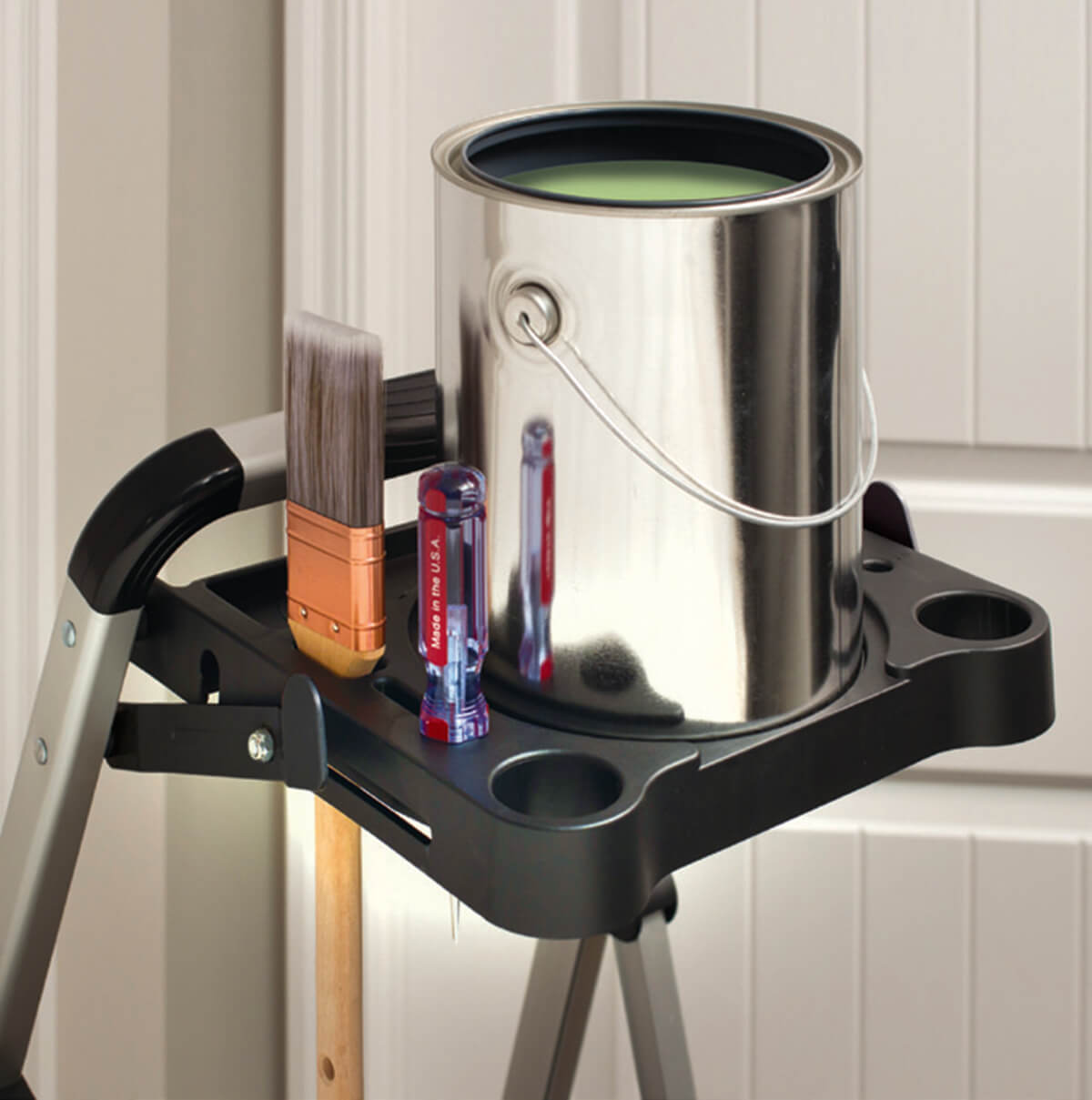 Rubbermaid Rubbermaid Ultra-Light 3-Step